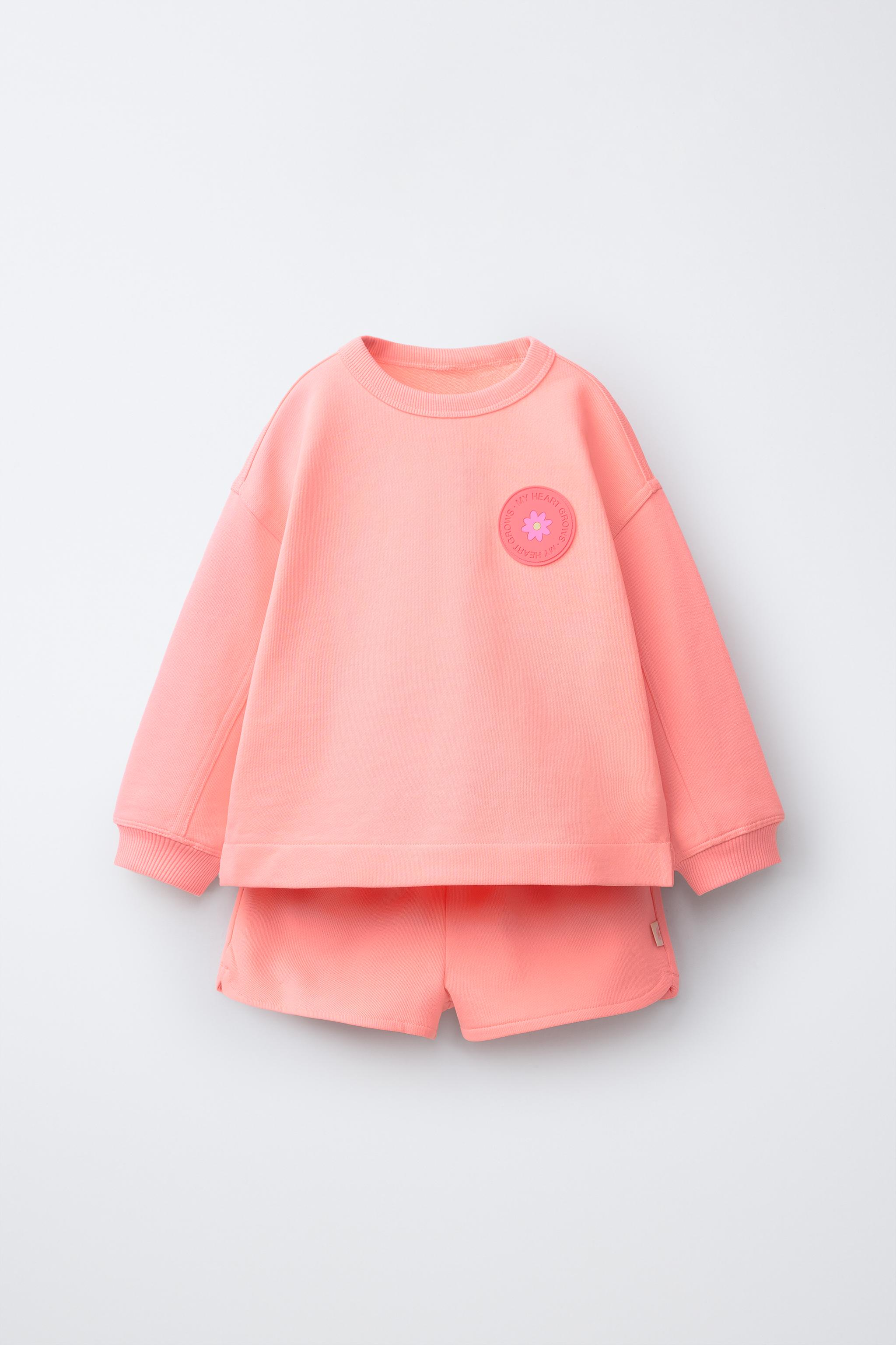 SWEATSHIRT AND RUBBERIZED FLOWER BERMUDA SET